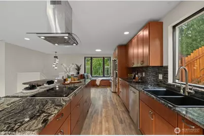 3913 W Tapps Drive E, Lake Tapps, WA 98391 - Photo 8