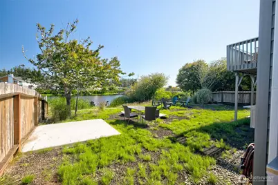 1042 Point Brown Avenue SE #A & B, Ocean Shores, WA 98569 - Photo 38
