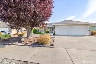 921 E Willow St, Sequim, WA 98382 - Photo 38