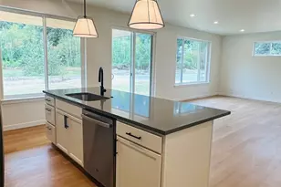 8151 Peaceful Vly Ct, Maple Falls, WA 98266 - Photo 14