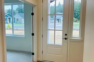 8151 Peaceful Vly Ct, Maple Falls, WA 98266 - Photo 10