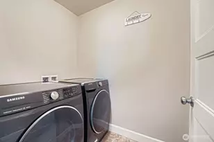 678 7th St NE, Auburn, WA 98002 - Photo 14