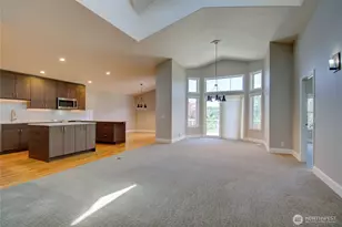 1408 Alpine View Pl, Mount Vernon, WA 98274 - Photo 8