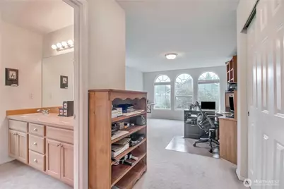 20518 SE 261st Place, Covington, WA 98042 - Photo 18