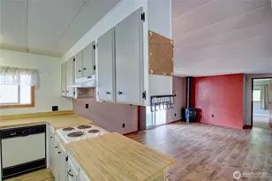 2725 E Fir St, Mount Vernon, WA 98273 - Photo 12