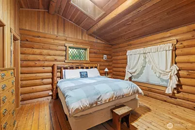 835 Christenson Road, Greenbank, WA 98253 - Photo 38