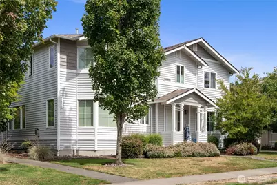 2420 Simmons Street #B, DuPont, WA 98327 - Photo 2