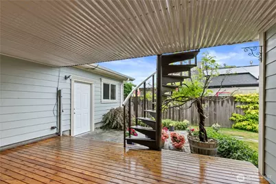 1108 18th Street, Anacortes, WA 98221 - Photo 24