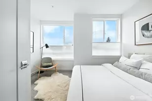 7500 15th Ave NW, Seattle, WA 98117 - Photo 12