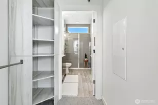 7500 15th Ave NW, Seattle, WA 98117 - Photo 14