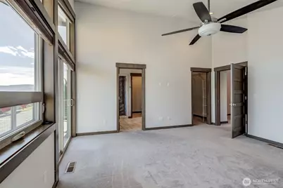 2136 W Honeysett Road, Wenatchee, WA 98801 - Photo 18