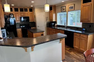 31 Hood Pl, Brinnon, WA 98320 - Photo 4