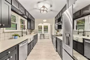 221 S Woodland, Puyallup, WA 98371 - Photo 6