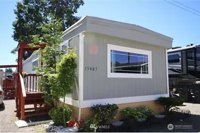 15405 Washington Avenue SW #5, Lakewood, WA 98499 - Photo 1