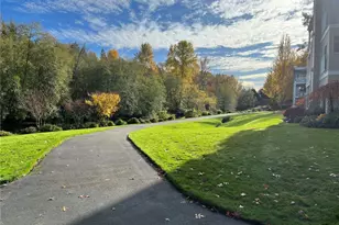 17426 Bothell Way NE, Bothell, WA 98011 - Photo 32