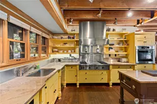 90 Montgomery Ln, Orcas Island, WA 98245 - Photo 18