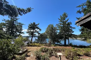 90 Montgomery Ln, Orcas Island, WA 98245 - Photo 8
