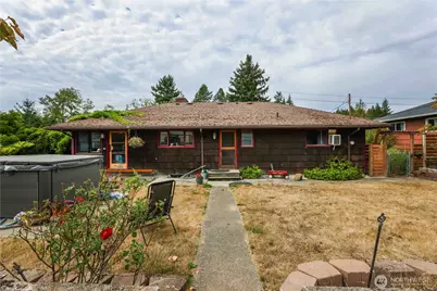 122 S National Avenue, Bremerton, WA 98312 - Photo 2