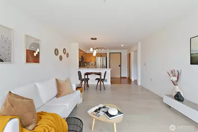 827 Hiawatha Place S #402, Seattle, WA 98144 - Photo 4