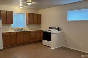 824 Kincaid Ave, Sumner, WA 98390 - Photo 30