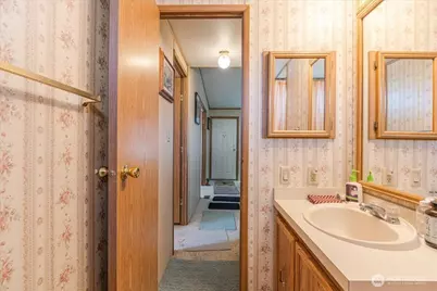 300 SW 7th Avenue #302, Battle Ground, WA 98604 - Photo 24