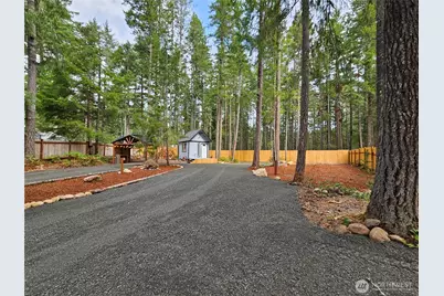 131 N Buckhorn Way, Hoodsport, WA 98548 - Photo 8