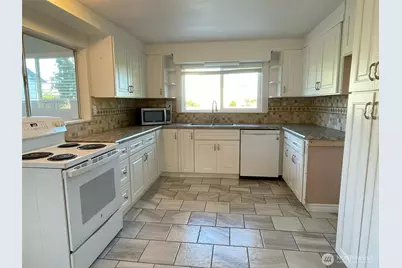 5177 Jackson Highway, Toledo, WA 98591 - Photo 6