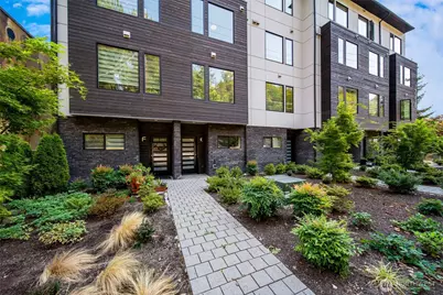 17338 Bothell Way NE #E, Bothell, WA 98011 - Photo 2