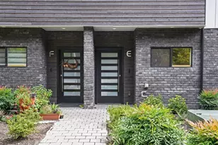 17338 Bothell Way NE, Bothell, WA 98011 - Photo 4