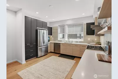 17338 Bothell Way NE #E, Bothell, WA 98011 - Photo 4