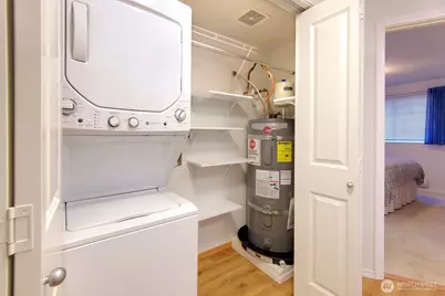 11527 Highway 99 #C102, Everett, WA 98204 - Photo 10