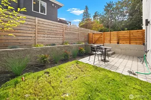 2923 39th Ave SW, Seattle, WA 98116 - Photo 24