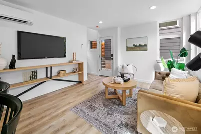 2923 39th Avenue SW, Seattle, WA 98116 - Photo 4