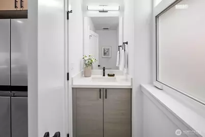 2923 39th Avenue SW, Seattle, WA 98116 - Photo 14