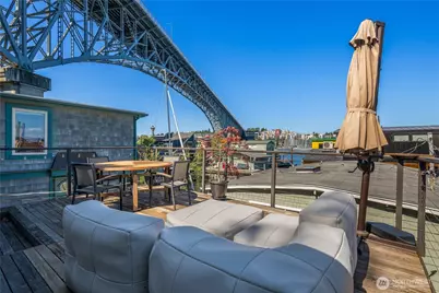 2766 Westlake Avenue N #A, Seattle, WA 98109 - Photo 1