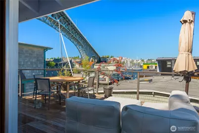 2766 Westlake Avenue N #A, Seattle, WA 98109 - Photo 24