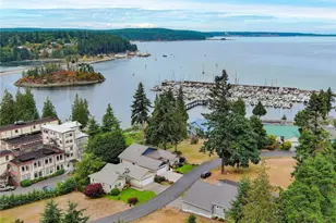 46 Port Townsend Bay Dr, Port Hadlock, WA 98339 - Photo 2