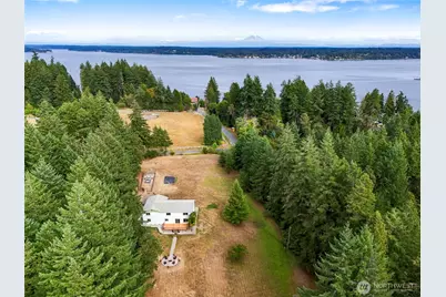 8305 Schirm Road NW, Olympia, WA 98502 - Photo 2