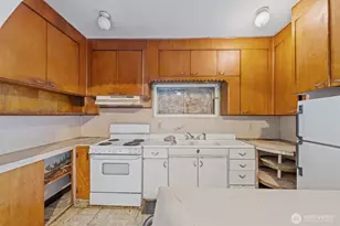 5360 S Wallace St, Seattle, WA 98178 - Photo 8