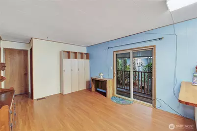 18425 NE 95th Street #110, Redmond, WA 98052 - Photo 8