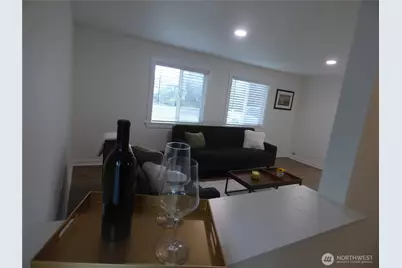 715 Stevens Street, Steilacoom, WA 98388 - Photo 8