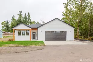 7590 E Idaho St, Port Orchard, WA 98366 - Photo 2