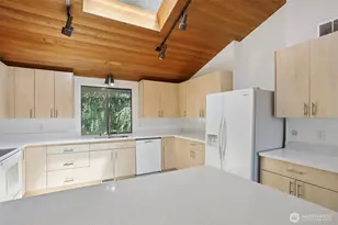 9402 Ray Gray Rd, Granite Falls, WA 98252 - Photo 12