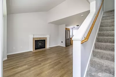 5823 186th Avenue Ct E #A, Lake Tapps, WA 98391 - Photo 4