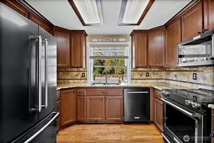 6704 224th St E, Spanaway, WA 98387 - Photo 20