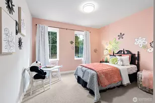 216 NE Shadowhawk Ln, Bremerton, WA 98311 - Photo 34