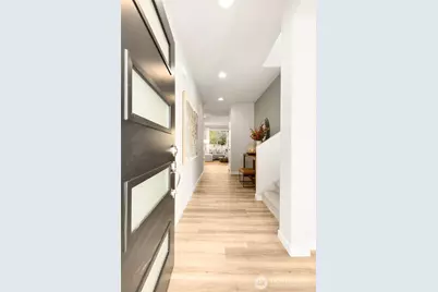 216 NE Shadowhawk Lane, Bremerton, WA 98311 - Photo 2