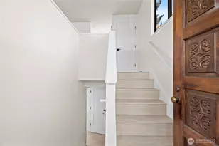 917 N 100th St, Seattle, WA 98133 - Photo 6