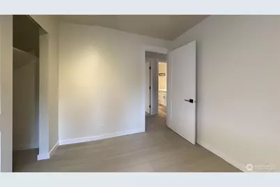 917 N 100th Street, Seattle, WA 98133 - Photo 16