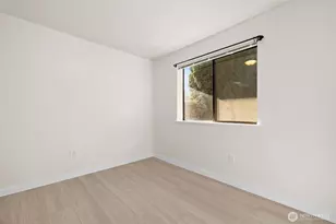 917 N 100th St, Seattle, WA 98133 - Photo 22